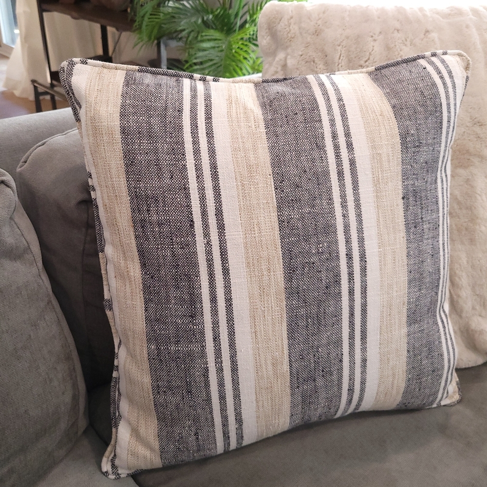 New Annie Selke 20x20" Chasm Stripe Coastal Beach Indoor/Outdoor Pillow w Insert